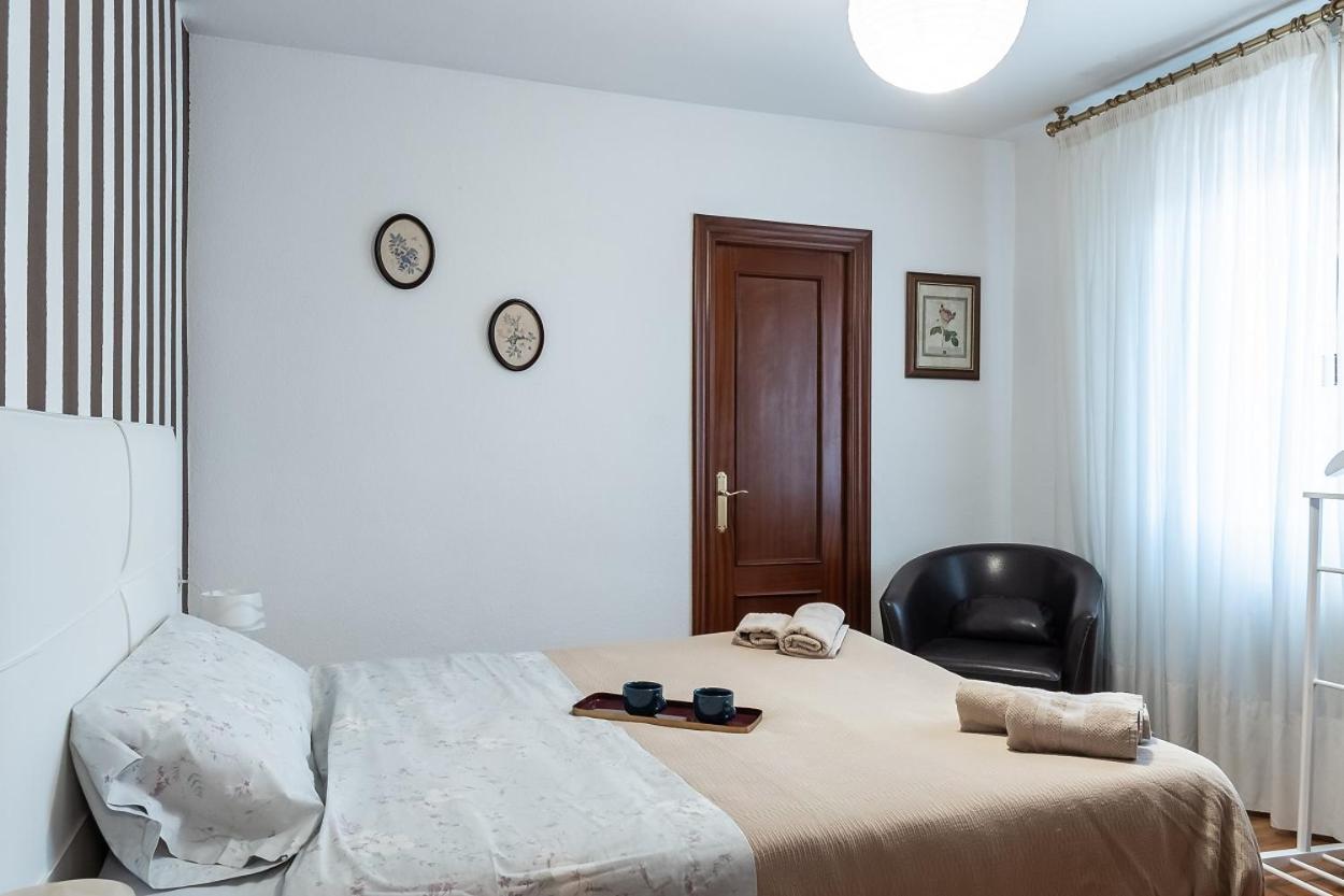 Coqueto Apartamento 2 Dormitorios Pamplona Exterior photo