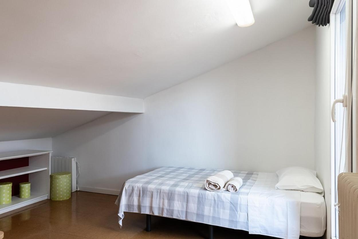 Coqueto Apartamento 2 Dormitorios Pamplona Exterior photo